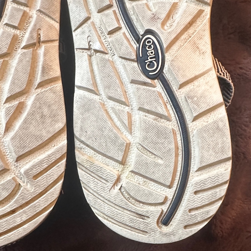 Chaco Z/2 Black and White Patterned Sandals - Picture 8 of 10
